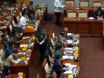 menteri-pertahanan-prabowo-subianto-di-komisi-i.jpg