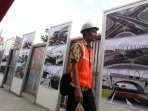 menteri-pupr-resmikan-ground-breaking-pembangunan-flyover-antapa_20160612_144142.jpg