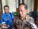 menteri-riset-teknologi-dan-pendidikan-tinggi-menristekdikti-mohamad-nasir_20170801_184445.jpg