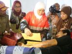 menteri-sosial-khofifah-indar-parawansa_20171115_145511.jpg
