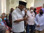 menteri-sosial-tri-rismaharini-bersama-bupati-lombok-timur-m-sukiman-azmy.jpg