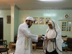 menteri-sosial-yang-juga-ketua-umum-pimpinan-pusat-muslimat-nu-khofifah-indar-parawansa_20170906_162429.jpg