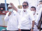 menteri-trenggono-di-pelabuhan-perikanan-lombok.jpg
