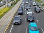 Ramai Penolakan Penggunaan Strobo, Sejumlah Mobil Dinas di Jakarta Masih Menyalakan Lampu Rotator