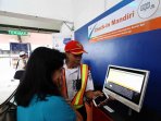 mesin-cim-untuk-cetak-tiket-ka-di-stasiun-malang_20160729_144302.jpg