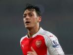 mesut-oezil-keringetaannn_20160107_215828.jpg