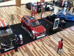 mg-zs-ev-keliling-mall-siap-sapa-konsumen.jpg