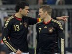 michael-ballack-n-bastian-schweinsteiger_20170315_132506.jpg