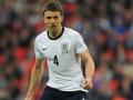 michael-carrick-liat-kamera-dulu.jpg