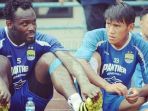 michael-essien-dan-rizki-hidayat_20180610_053437.jpg