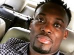 michael-essien-tiba-di-graha-persib-kota-bandung-rabu-2932017_20170329_201853.jpg