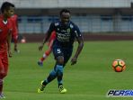 michael-essien_20170406_101222.jpg