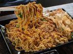 mie-pedas.jpg