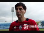 milan-petrovic-asisten-pelatih-arema-fc_20180417_005126.jpg