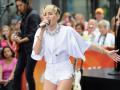miley-cyrus-saat-tampil-di-acara-today-new-york-city-as.jpg