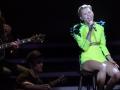 miley-cyrus_bambi_awards_ok.jpg