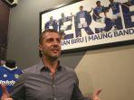 miljan-radovic-resmi-diperkenalkan-jadi-pelatih-persib-bandung.jpg