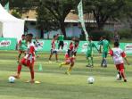 milo-football-clinic-day_20160424_174622.jpg