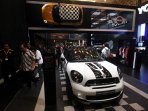 mini-cooper-di-pameran-otomotif-giias-2015_20150820_170101.jpg