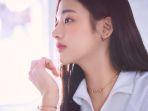 minji-newjeans-x-stonehenge-twitter-newjeans_loop.jpg