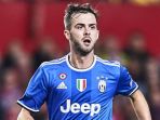 miralem-pjanic-biruuuuuu_20170114_012847.jpg