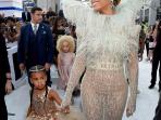 mischka-aoki-beyonce_20160830_045908.jpg