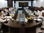 misi-haji-somalia-berkunjung-ke-kantor-urusan-haji-indonesia-di-makkah.jpg