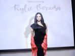 miss-international-2016-kylie-verzosa-kunjungi-indonesia_20171002_194256.jpg