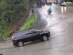 mitsubishi-xpander-kesulitan-mendaki.jpg