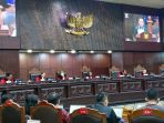 mk-diminta-tegas-menolak-gugatan-psi-terkait-batas-usia-capres-c_20230831_090730.jpg