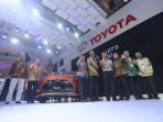 mobil-baru-edukasi-anak-dan-aroma-premier-league_20160408_183527.jpg