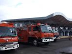 mobil-damkar-siaga-di-bandara-bua-luwu_20180424_142342.jpg