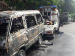 mobil-dibakar-nih2_20170203_135125.jpg