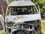 mobil-dibakar1.jpg