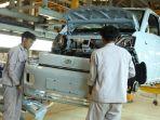 mobil-listrik-produksi-lokal-mobil-listrik-seres-e1-di-pabrik-dfsk-di-cikande-serang-banten.jpg