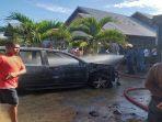 mobil-milik-kepala-sekolah-terbakar.jpg