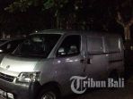 mobil-pengantar-uang-mesin-atm-bank-bca_20180426_070905.jpg