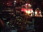mobil-pick-up-terbakar_20180918_202336.jpg