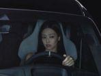 mobil-porsche-rancangan-jennie-blackpink-akan-dilelang-hasil-lelang-untuk-amal.jpg