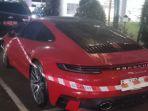 mobil-porsche-tipe-911-carera-barang-bukti-kasus-korupsi-bts-kominfo.jpg