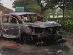 mobil-terbakar-usai-isi-bensin.jpg