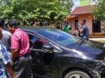 mobil-yang-diberondong-tembakan-yang-diduga-dilakukan-polisi_20170418_211513.jpg