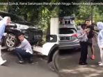 mobilnya-diderek-dishub-ratna-sarumpaet-marah-marah-hingga-telepon-anies-baswedan_20180404_100344.jpg