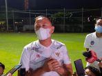 mochamad-iriawan-meninjau-latihan-timnas-indonesia-u-23.jpg