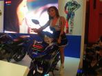 model-cantik-baby-margaretha-di-launching-yamaha-livery-motogp_20160409_202340.jpg