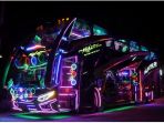 modifikasi-bus-scania-dengan-taburan-lampu_20181102_122536.jpg