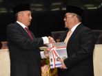 moermahadi-soerja-djanegara-dan-ahmad-heryawan_20180528_144640.jpg