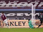 mohamed-salah-cetak-dua-gol-ke-gawang-west-ham-united.jpg