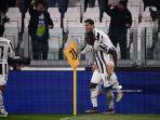 moise-kean-mencetak-gol-ke-gawang-cagliari.jpg