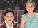 momen-arsy-hermansyah-foto-bareng-song-joong-ki.jpg